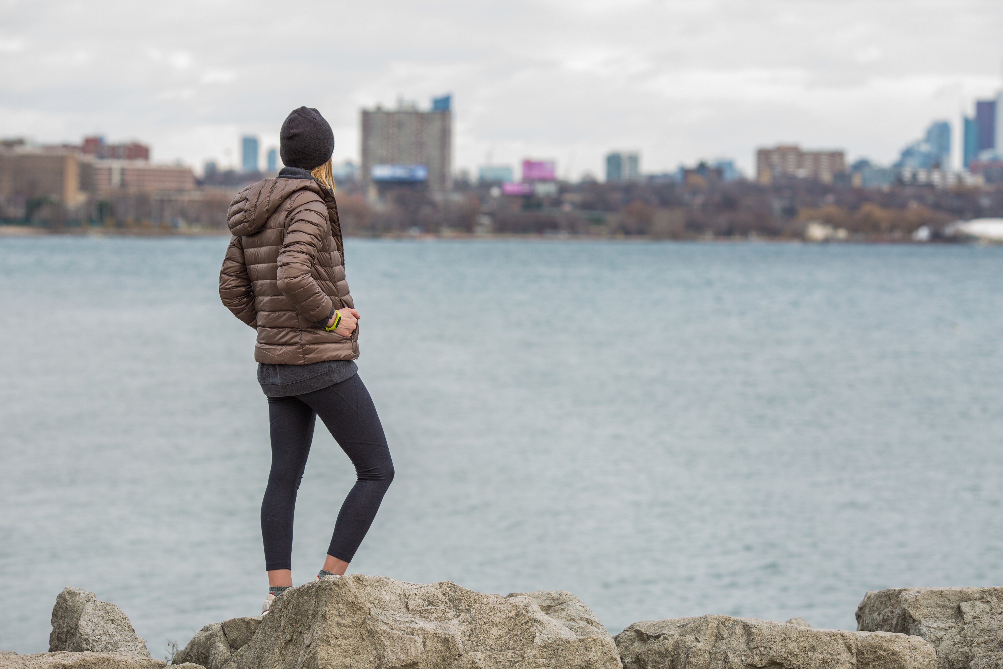 files/city-woman-exercising-outdoors.jpg